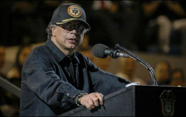 En el video difundido en redes sociales, se ve a Petro en un acto público en Colombia, donde su discurso fue contextualizado erróneamente en redes. AFP / ARCHIVO