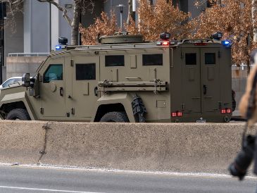 El penal de Brooklyn alberga a más de mil 300 internos y concentra casos relacionados con narcotráfico, terrorismo y delincuencia organizada internacional. EFE/ O. Guzmán