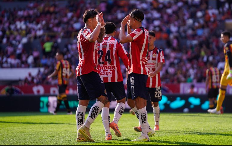La Copa Pacífica Centenario dejó aprendizajes claros para Chivas con un plantel amplio que cuenta con opciones interesantes. IMAGO7.