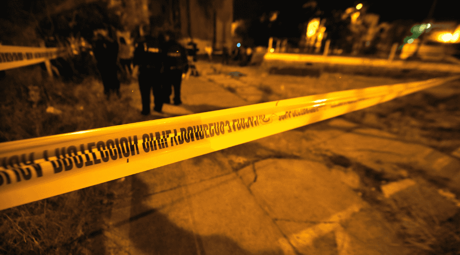 Especialistas de la Fiscalía General del Estado procesaron el sitio y trasladaron los indicios y restos a la sede ministerial para la identificación oficial. EL INFORMADOR/ ARCHIVO