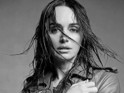 La actriz protagoniza y codirige una comedia que explora, con humor e ironía, las segundas oportunidades emocionales en tiempos de citas digitales. CORTESÍA/ Alejandro Salinas