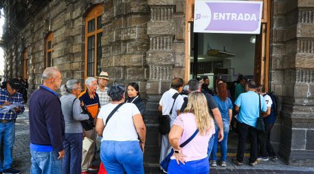 En lo que va del mes, el Gobierno de Guadalajara ha recibido el pago de más de 10 mil cuentas. EL INFORMADOR/J. Acosta