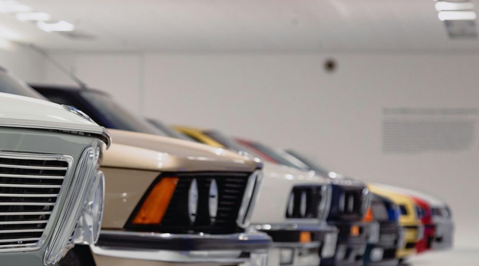 Antes de comprar un auto seminuevo es importante determinar tus necesidades reales. UNSPLASH / A. SUPRUN