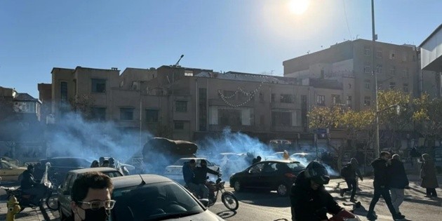 Ir&aacute;n: Protestas contin&uacute;an por d&eacute;cimo d&iacute;a; hay cierres de comercios y concentraciones