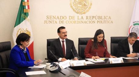 El senador cuestionó al actual gobernador, Pablo Lemus Navarro, quien en su primer informe aseguró que no habría aumento al pasaje. CORTESÍA