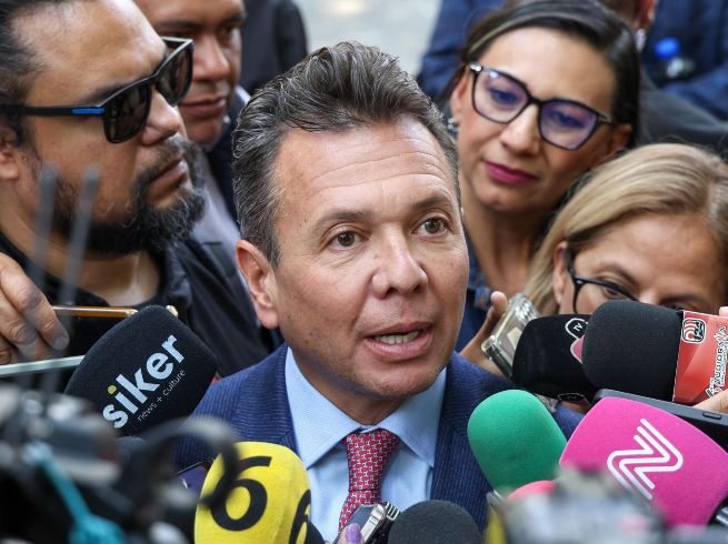 El gobernador de Jalisco, Pablo Lemus,  tras la junta de seguridad en la que solicitó reforzar controles migratorios para prevenir delitos. EL INFORMADOR/A. Navarro