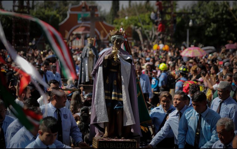 Las fiestas de los Santos Reyes generan una importante derrama económica que beneficia principalmente al comercio local de Cajititlán. EL INFORMADOR/ARCHIVO