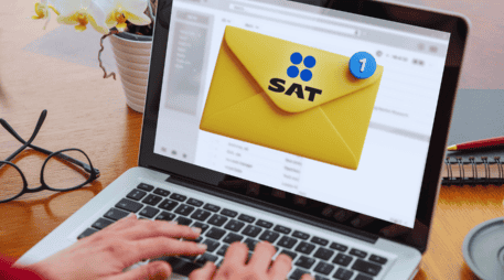 Un requerimiento es un documento que envía el SAT a un contribuyente por un posible error u omisión en el cumplimiento de obligaciones fiscales. ESPECIAL / CANVA