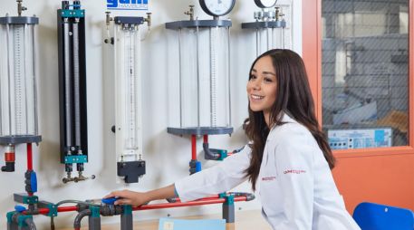 Hoy existen alternativas educativas que permiten seguir estudiando sin perder tiempo y con una visión clara hacia el futuro laboral. ESPECIAL / UVM