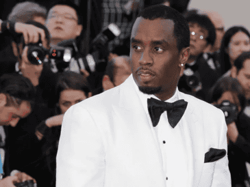 Combs, fundador de Bad Boy Records y promotor de artistas como The Notorious BIG, cumple una condena de más de cuatro años de prisión tras ser hallado culpable de dos cargos de transporte para ejercer la prostitución. EFE / ARCHIVO