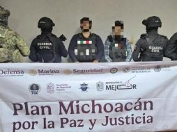 Personal de fuerzas estatales y federales, detuvieron en una acción conjunta, a dos presuntos integrantes del Cártel Nueva Generación, en una localidad del municipio de Morelia. ESPECIAL