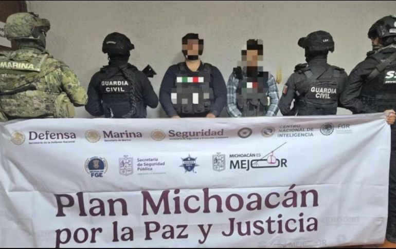 Personal de fuerzas estatales y federales, detuvieron en una acción conjunta, a dos presuntos integrantes del Cártel Nueva Generación, en una localidad del municipio de Morelia. ESPECIAL