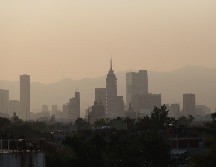 El doble hoy no circula sólo se aplica hoy en la Zona Metropolitana del Valle de México. EFE/M. Guzmán