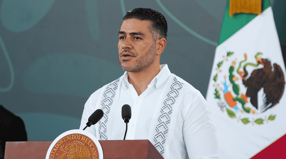 Harfuch declaró que el Gobierno de México, encabezado por Claudia Sheinbaum , ha otorgado importantes elementos de prueba que robustecen la carpeta de investigación contra el exfuncionario. EFE / D. Guzmán