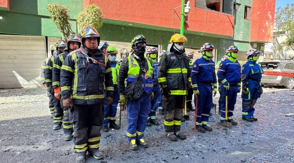 Personal de Protección Civil y Bomberos de la alcaldía Coyoacán labora coordinación con el Cuerpo de Bomberos de la Ciudad de México para atender la situación. ESPECIAL / X: @JefeVulcanoCova