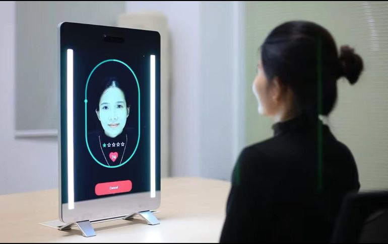 El espejo fue presentado en Las Vegas, durante el CES 2026, por la empresa NuraLogix Anura MagicMirror. ESPECIAL / NuraLogix Corporation