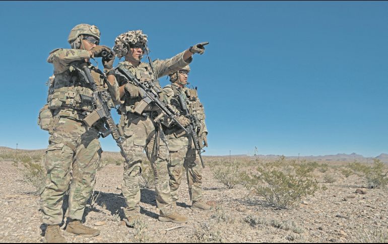El Ejército de Estados Unidos ya se encuentra desplegado en algunos puntos de la frontera entre nuestro país y Texas. AFP/H. Martínez