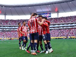 Con anotaciones de Armando González y Daniel Aguirre, Chivas obtuvo sus primeros tres puntos del torneo, dejando un grato sabor de boca entre sus aficionados. IMAGO7.
