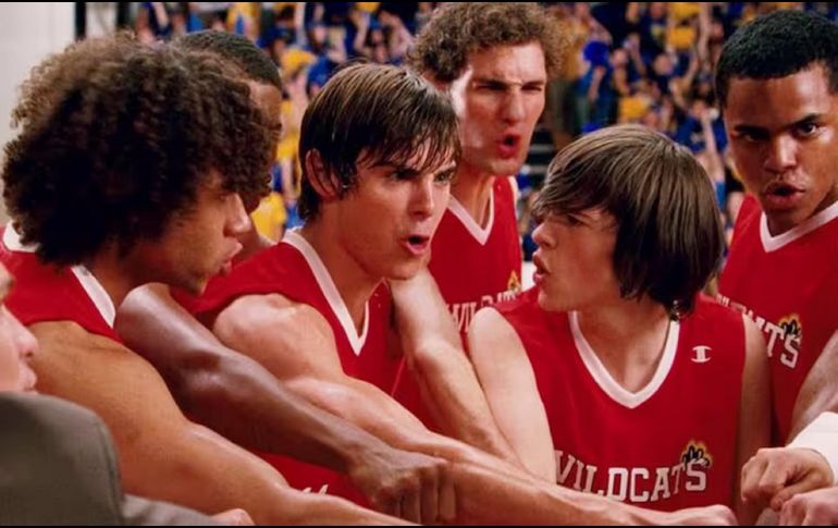 La noticia llega luego de que el artista fuera señalado por presunto abuso por parte de su expareja, la actriz Sarah Hyland, de 