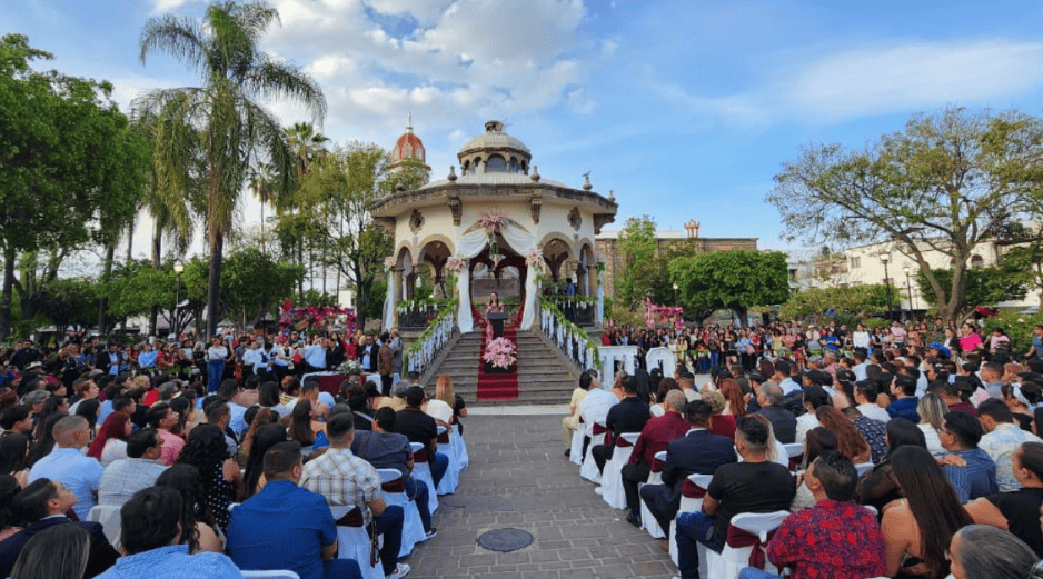 El trámite y la ceremonia son gratuitos, además se entregan también las argollas para el compromiso. ESPECIAL/Gobierno de Tlaquepaque