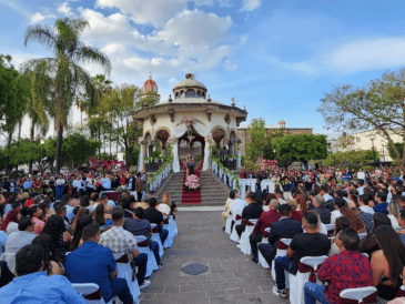 El trámite y la ceremonia son gratuitos, además se entregan también las argollas para el compromiso. ESPECIAL/Gobierno de Tlaquepaque