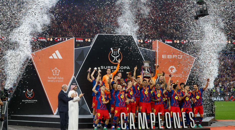 Barcelona volvió a imponerse en el Clásico y confirmó su dominio en los duelos decisivos frente al Real Madrid. EFE/ K. Försterling.