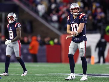 New England rompe una racha de sequía en playoffs y envía un mensaje claro a la Conferencia Americana: su defensa está lista para el campeonato. AFP/ A. Glanzman.