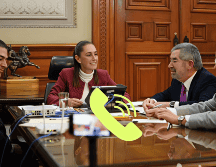 La Mandataria anunció a última hora del domingo que retrasaría el inicio de su conferencia de prensa diaria para sostener la llamada con el presidente de Estados Unidos. X / @Claudiashein