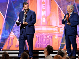 Durante los Movies for Grownups Awards, Adam Sandler prometió 
