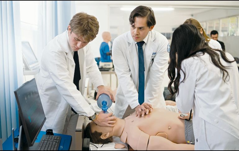 UNIVERSIDAD CUAUHTÉMOC GUADALAJARA. Se consolida como una de las instituciones cuyos estudiantes practican con tecnología de última generación.