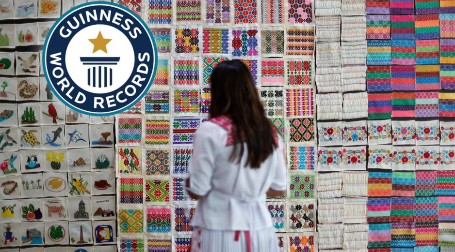 Otorgan certificado de que México tiene la exposición de bordados más grande del mundo. EFE / Sáshenka Gutiérrez