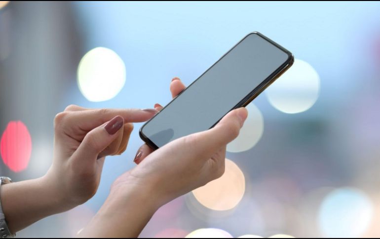 El padrón telefónico será obligatorio para todas las líneas móviles registradas en el país. CANVA