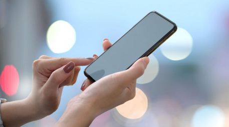 El padrón telefónico será obligatorio para todas las líneas móviles registradas en el país. CANVA