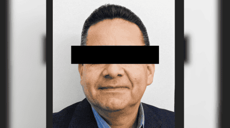 En junio del año pasado, Espinosa de los Monteros Rico fue vinculado a proceso penal, acusado de haber cometido fraude en contra de la empresa Productos Farmacéuticos Collins. CORTESÍA