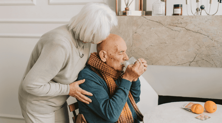 El premio Nobel ve la vejez como un proceso biológico que la ciencia busca entender. CANVA