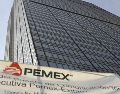 Pemex atribuyó el descenso a mayor complejidad operativa en pozos de alta presión y temperatura. EFE