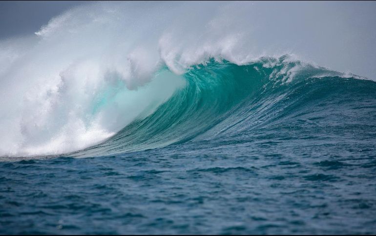 Fuentes del Ministerio de Seguridad de la provincia de Buenos Aires confirmaron que una persona falleció tras ser impactada por la ola en la playa de Santa Clara del Mar. Pixabay