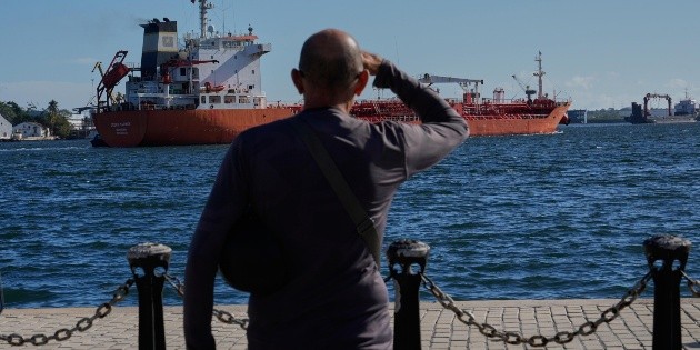 EU permitir&aacute; que M&eacute;xico suministre petr&oacute;leo a Cuba