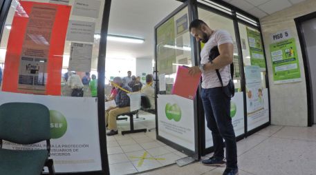 De acuerdo con cifras del Banco de México, hasta noviembre pasado la cartera vencida por créditos no pagados sumó 55 mil 972 millones de pesos. EL INFORMADOR/Archivo