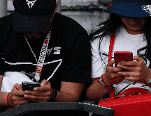 La magnitud del reto se ilustra en el universo estimado de alrededor de 160 millones de líneas móviles, lo que implicaría validar hasta cerca de un millón de registros diarios para cumplir el calendario. EFE/Isaac Esquivel