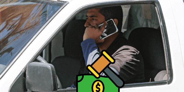 &iquest;De cu&aacute;nto es la multa por usar el celular mientras manejas?