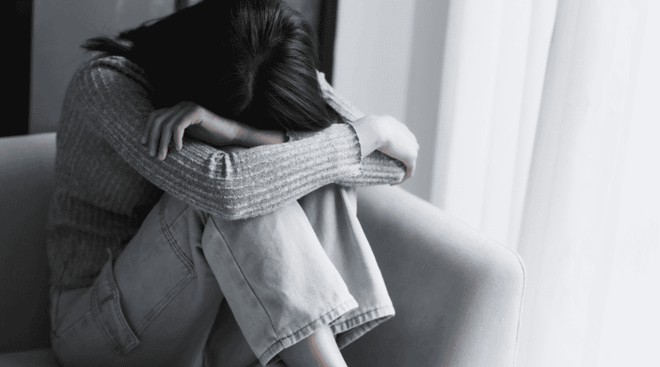 La depresión se trata de un trastorno clínico que impacta de manera directa la funcionalidad de quien lo padece. ESPECIAL/Canva