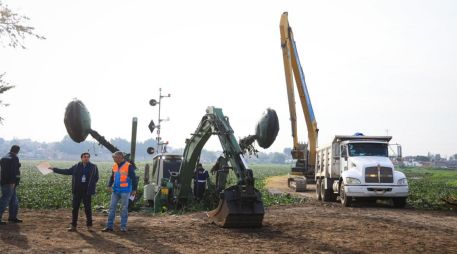 El gobernador de Jalisco dijo que se realizará desazolve, dragado y limpieza de maleza para recuperar la capacidad original de los cuerpos de agua. EL INFORMADOR  / J. Acosta
