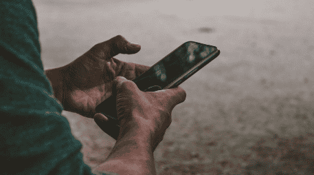 Las líneas telefónicas no registradas no podrán utilizar el servicio móvil hasta que se concluya el proceso. Unsplash