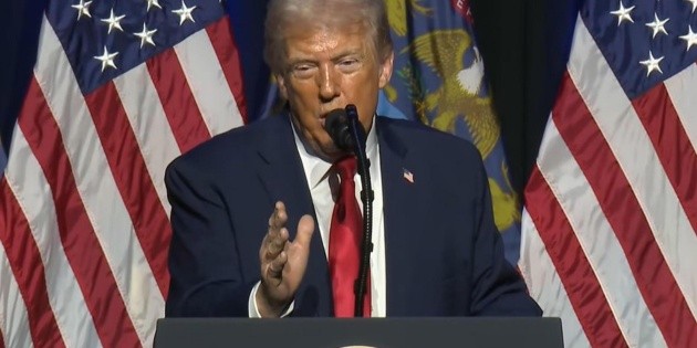 Trump asegura que EU no depende de productos de M&eacute;xico ni Canad&aacute;