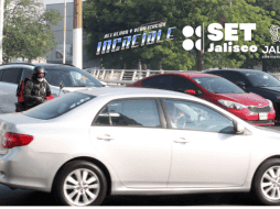 Si tienes vehículo en Jalisco, ya puedes aprovechar el programa Refrendo y Verificación Increíble 2026, que ofrece descuentos, verificación gratuita y facilidades para ponerte al corriente. EL INFORMADOR / ARCHIVO