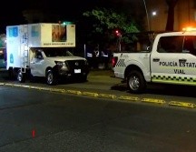 El conductor de la camioneta aceptó su responsabilidad ante los policías viales y será quien responda por los daños materiales. ESPECIAL