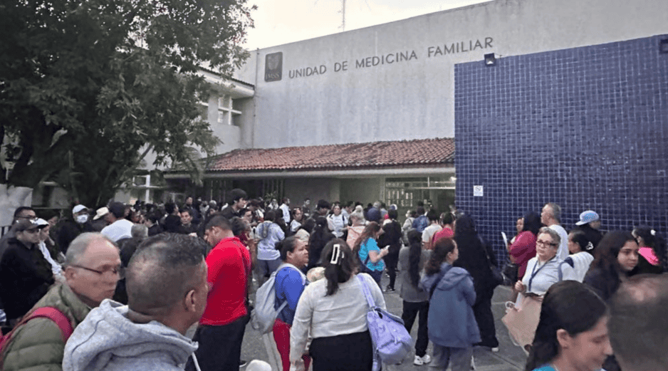 Tras el sismo registrado en la costa norte de Jalisco se tuvo que evacuar a distintas unidades médicas en municipios. ESPECIAL