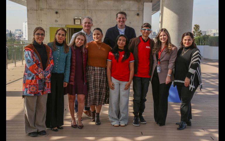 Melissa Rosas, Gaby Castañeda, Alondra Velasco, David C. McGrath, Alejandra González, Brian Zink, Matías Peregrina, Alexa Guerrero, Raquel Barrera y Marité Godoy. GENTE BIEN JALISCO / Revista del 16 de enero 2026
