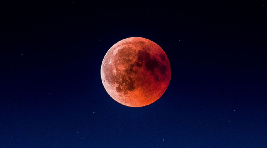 Los eclipses lunares de este 2026 son un recordatorio de la precisión del universo. UNSPLASH / M. ADAMS